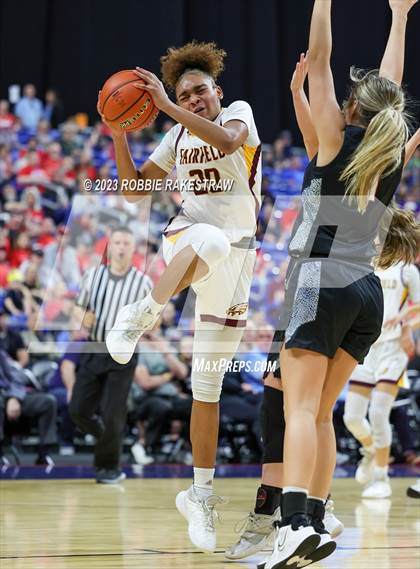 Thumbnail 2 in Fairfield vs. Winnsboro (UIL 3A Basketball State Semifinal) photogallery.