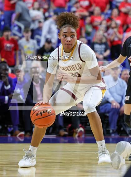 Thumbnail 3 in Fairfield vs. Winnsboro (UIL 3A Basketball State Semifinal) photogallery.