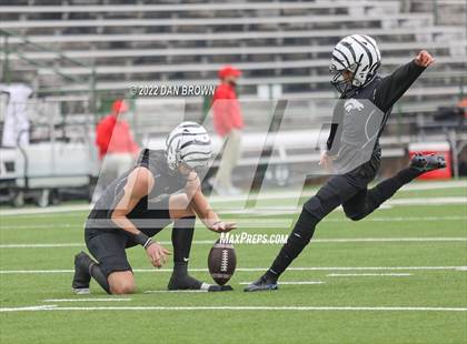 Thumbnail 3 in Grandview vs Pottsboro (UIL 3A D1 Regional Semifinal) photogallery.