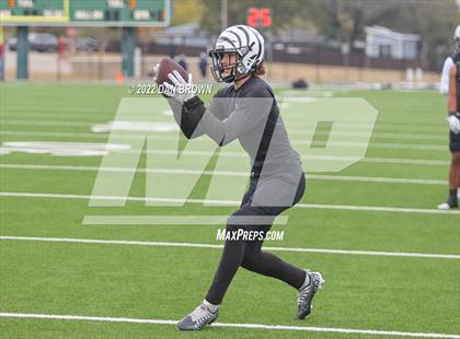 Thumbnail 1 in Grandview vs Pottsboro (UIL 3A D1 Regional Semifinal) photogallery.