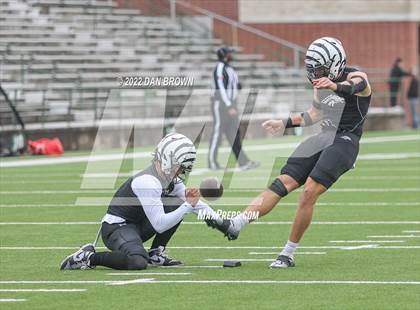 Thumbnail 2 in Grandview vs Pottsboro (UIL 3A D1 Regional Semifinal) photogallery.