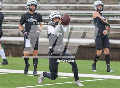 Thumbnail 2 in Grandview vs Pottsboro (UIL 3A D1 Regional Semifinal) photogallery.
