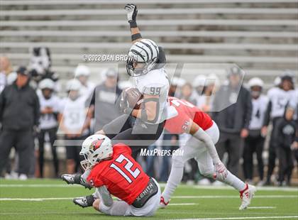 Thumbnail 2 in Grandview vs Pottsboro (UIL 3A D1 Regional Semifinal) photogallery.