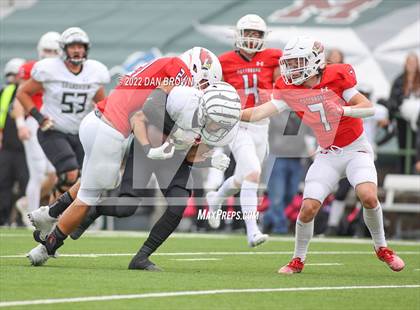 Thumbnail 2 in Grandview vs Pottsboro (UIL 3A D1 Regional Semifinal) photogallery.
