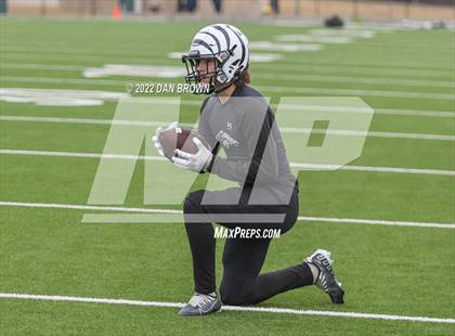 Thumbnail 2 in Grandview vs Pottsboro (UIL 3A D1 Regional Semifinal) photogallery.
