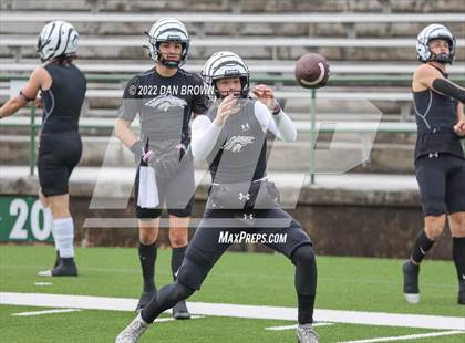 Thumbnail 3 in Grandview vs Pottsboro (UIL 3A D1 Regional Semifinal) photogallery.