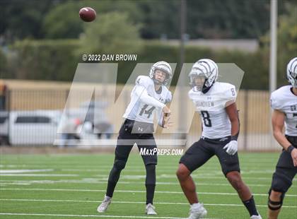 Thumbnail 1 in Grandview vs Pottsboro (UIL 3A D1 Regional Semifinal) photogallery.
