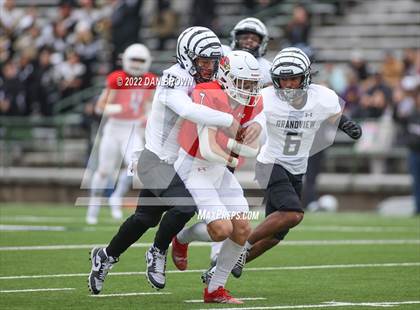 Thumbnail 3 in Grandview vs Pottsboro (UIL 3A D1 Regional Semifinal) photogallery.