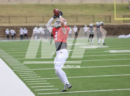 Thumbnail 1 in Grandview vs Pottsboro (UIL 3A D1 Regional Semifinal) photogallery.