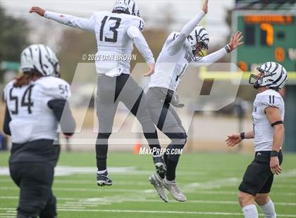 Thumbnail 2 in Grandview vs Pottsboro (UIL 3A D1 Regional Semifinal) photogallery.
