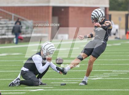 Thumbnail 1 in Grandview vs Pottsboro (UIL 3A D1 Regional Semifinal) photogallery.