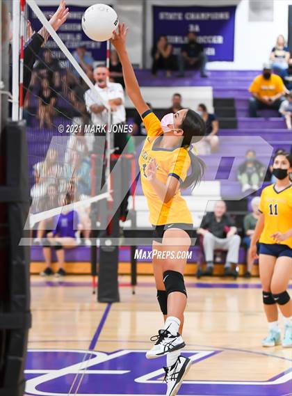 Thumbnail 3 in Northwest Christian @ Bourgade Catholic photogallery.