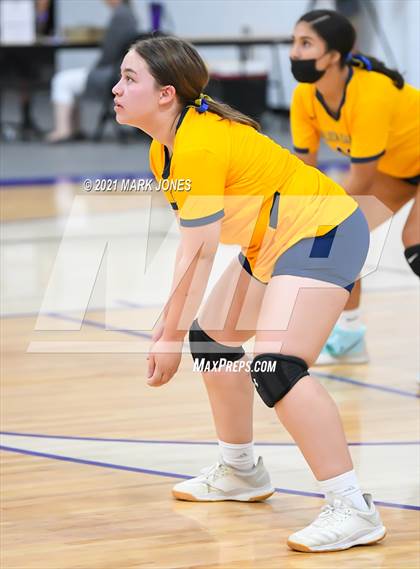 Thumbnail 2 in Northwest Christian @ Bourgade Catholic photogallery.