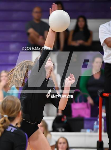Thumbnail 3 in Northwest Christian @ Bourgade Catholic photogallery.