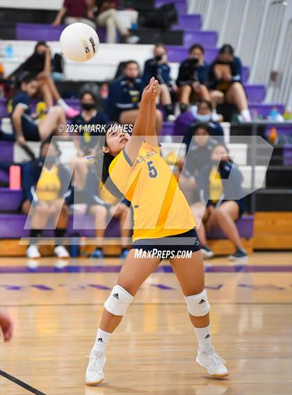 Thumbnail 3 in Northwest Christian @ Bourgade Catholic photogallery.