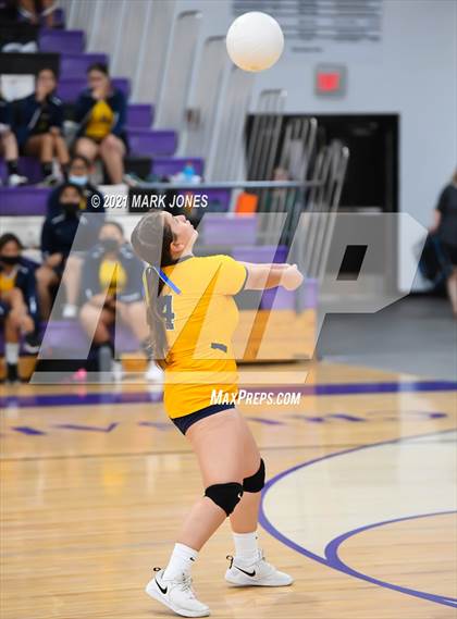 Thumbnail 2 in Northwest Christian @ Bourgade Catholic photogallery.