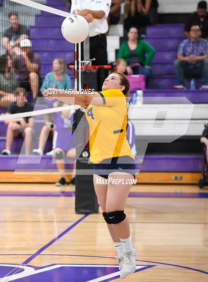Thumbnail 2 in Northwest Christian @ Bourgade Catholic photogallery.