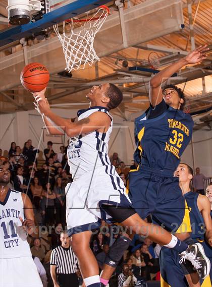 Thumbnail 3 in Toms River North @ Atlantic City (NJSIAA South - Group 4 Semifinals) photogallery.