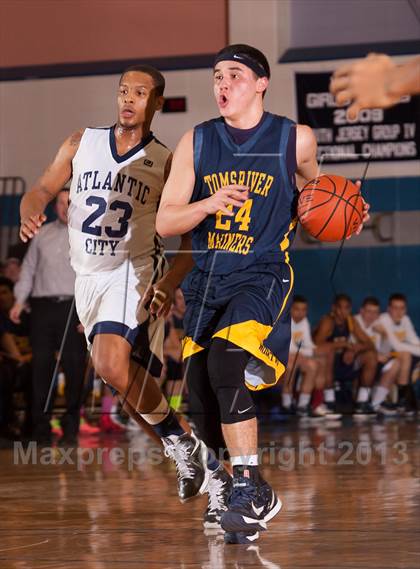 Thumbnail 1 in Toms River North @ Atlantic City (NJSIAA South - Group 4 Semifinals) photogallery.