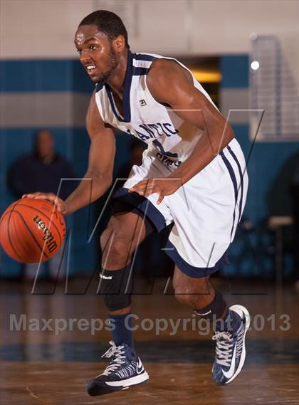 Thumbnail 2 in Toms River North @ Atlantic City (NJSIAA South - Group 4 Semifinals) photogallery.