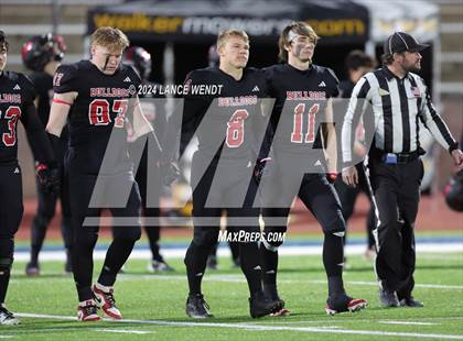 Thumbnail 3 in Haxtun vs. Akron (CHSAA 8-Man Final) photogallery.