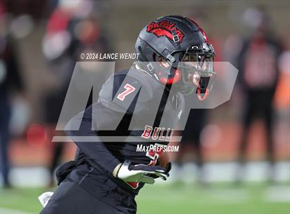 Thumbnail 1 in Haxtun vs. Akron (CHSAA 8-Man Final) photogallery.