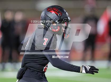 Thumbnail 3 in Haxtun vs. Akron (CHSAA 8-Man Final) photogallery.