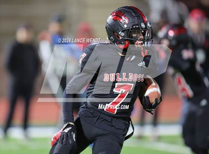Thumbnail 3 in Haxtun vs. Akron (CHSAA 8-Man Final) photogallery.