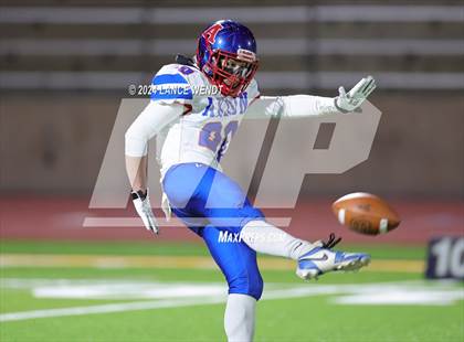 Thumbnail 2 in Haxtun vs. Akron (CHSAA 8-Man Final) photogallery.
