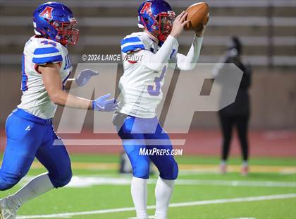 Thumbnail 3 in Haxtun vs. Akron (CHSAA 8-Man Final) photogallery.