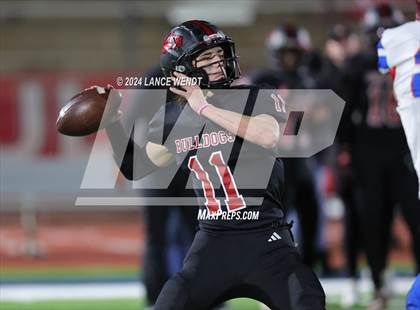 Thumbnail 3 in Haxtun vs. Akron (CHSAA 8-Man Final) photogallery.
