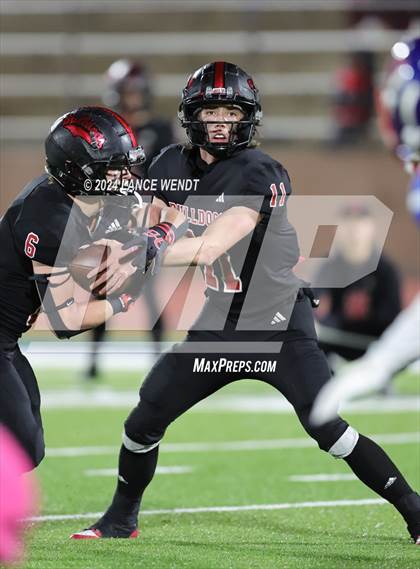 Thumbnail 2 in Haxtun vs. Akron (CHSAA 8-Man Final) photogallery.