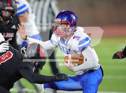 Thumbnail 3 in Haxtun vs. Akron (CHSAA 8-Man Final) photogallery.