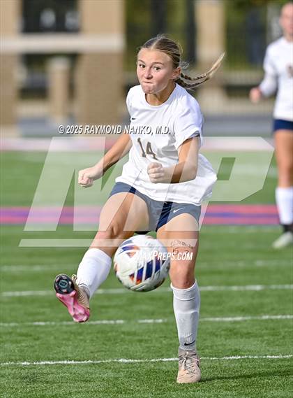 Thumbnail 3 in Mishawaka Marian vs. Delta (IHSAA 2A Semi-State) photogallery.