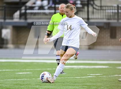 Thumbnail 3 in Mishawaka Marian vs. Delta (IHSAA 2A Semi-State) photogallery.