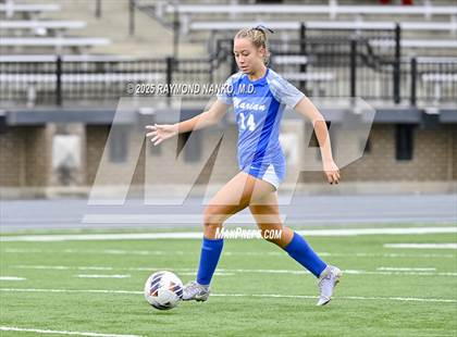 Thumbnail 1 in Mishawaka Marian vs. Delta (IHSAA 2A Semi-State) photogallery.