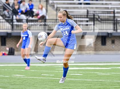 Thumbnail 2 in Mishawaka Marian vs. Delta (IHSAA 2A Semi-State) photogallery.