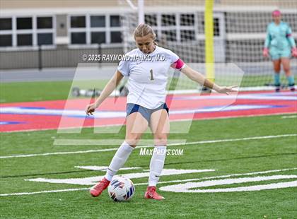 Thumbnail 2 in Mishawaka Marian vs. Delta (IHSAA 2A Semi-State) photogallery.