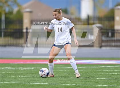 Thumbnail 2 in Mishawaka Marian vs. Delta (IHSAA 2A Semi-State) photogallery.