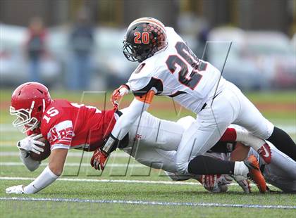 Thumbnail 1 in White Plains vs North Rockland (Section 1 Class AA Final) photogallery.