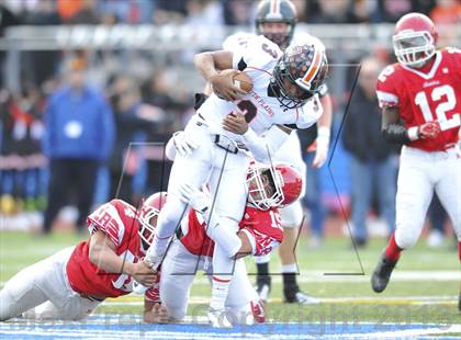 Thumbnail 2 in White Plains vs North Rockland (Section 1 Class AA Final) photogallery.