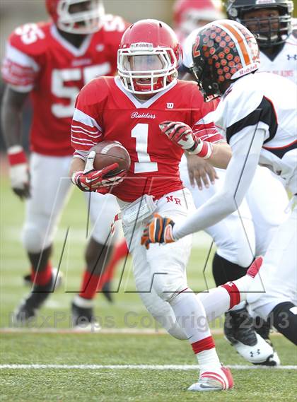 Thumbnail 3 in White Plains vs North Rockland (Section 1 Class AA Final) photogallery.