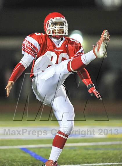 Thumbnail 2 in White Plains vs North Rockland (Section 1 Class AA Final) photogallery.