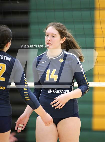Thumbnail 2 in Clarkston @ Lake Orion photogallery.