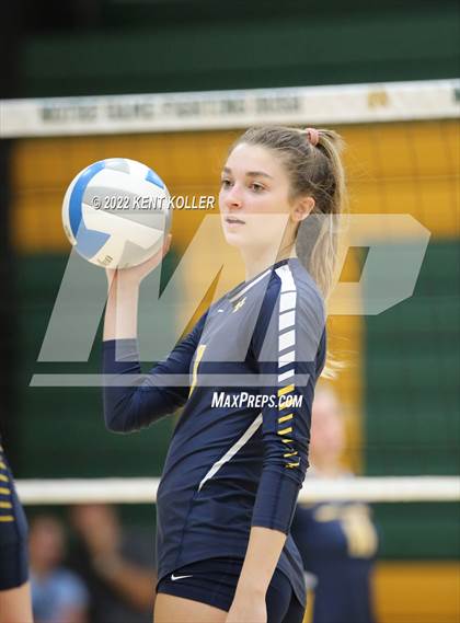 Thumbnail 1 in Clarkston @ Lake Orion photogallery.