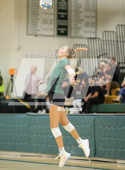 Thumbnail 2 in Clarkston @ Lake Orion photogallery.