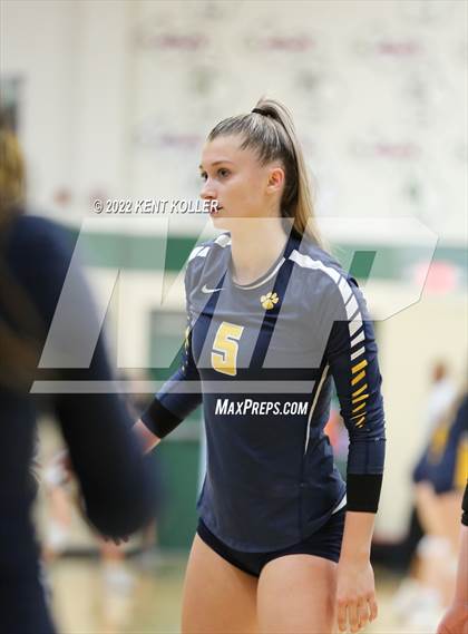 Thumbnail 3 in Clarkston @ Lake Orion photogallery.