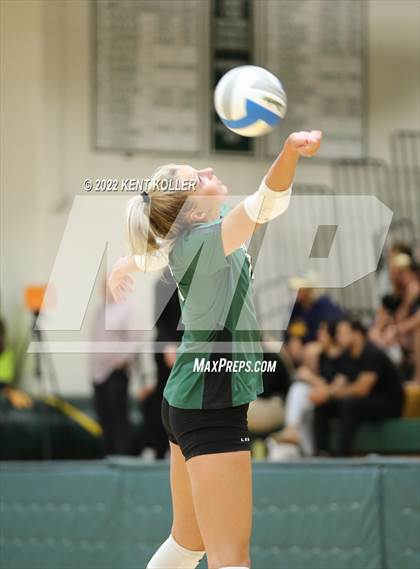 Thumbnail 2 in Clarkston @ Lake Orion photogallery.