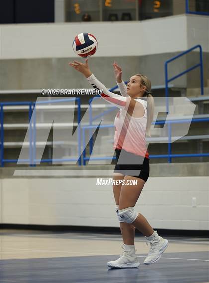Thumbnail 2 in Shelbyville Vs Gladewater (Beckville Volleyball Classic) photogallery.
