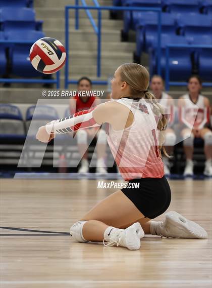 Thumbnail 3 in Shelbyville Vs Gladewater (Beckville Volleyball Classic) photogallery.